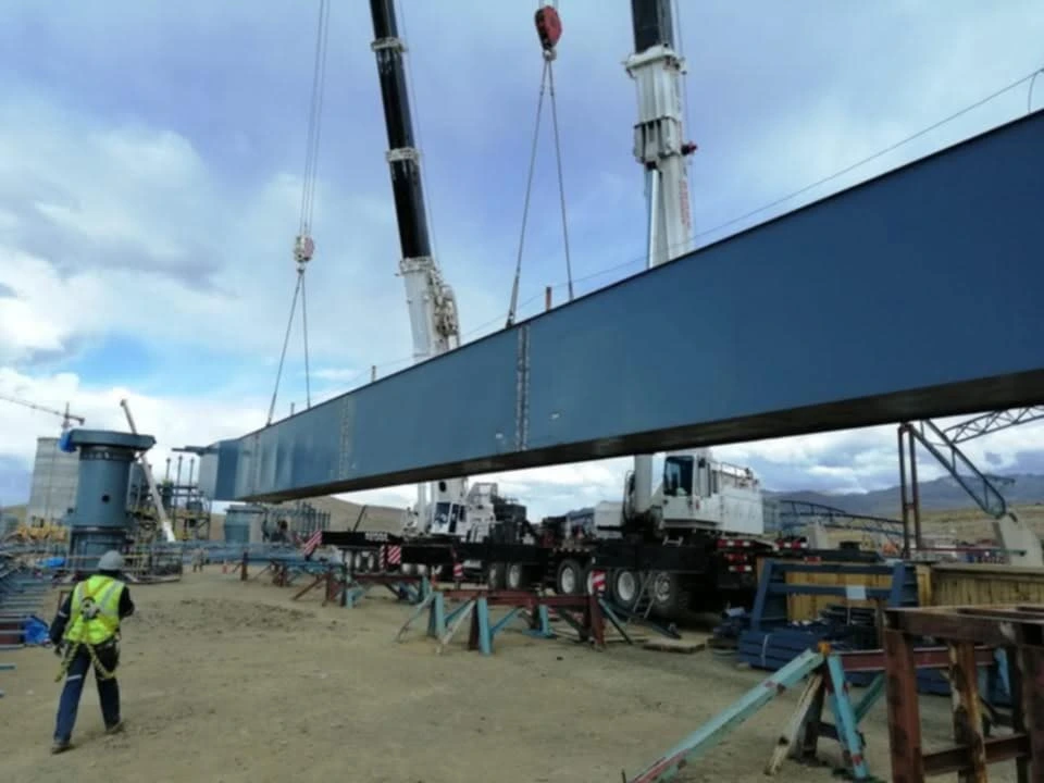Montaje industrial de planta de cemento Potosí
